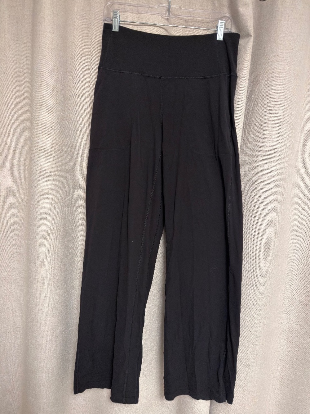 Lululemon wide leg pants